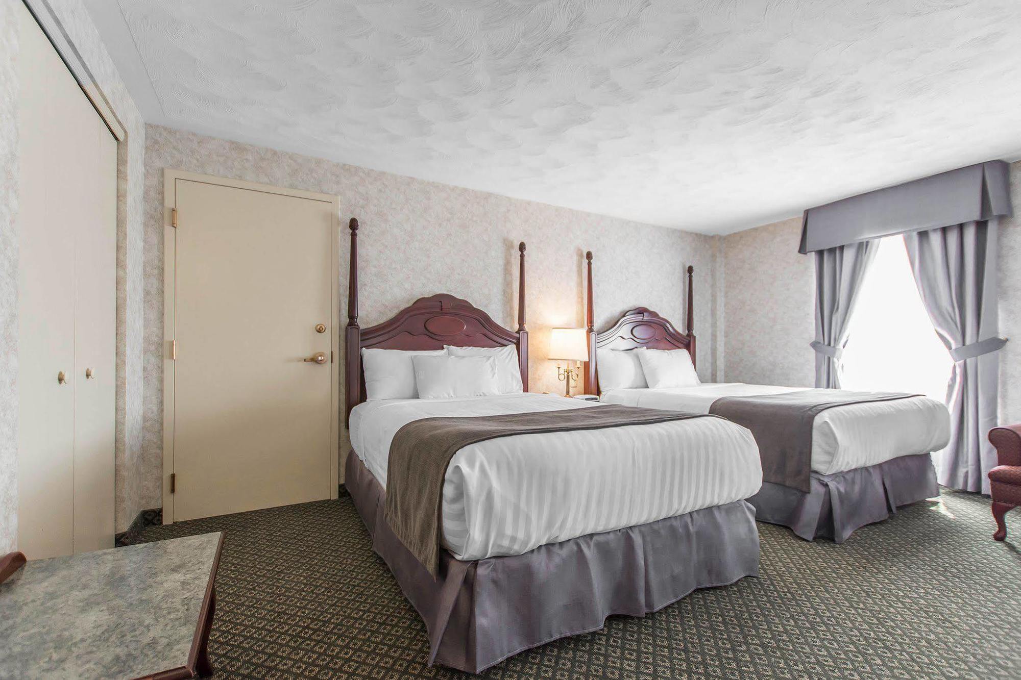 Chateau Moncton Trademark Collection By Wyndham Ngoại thất bức ảnh
