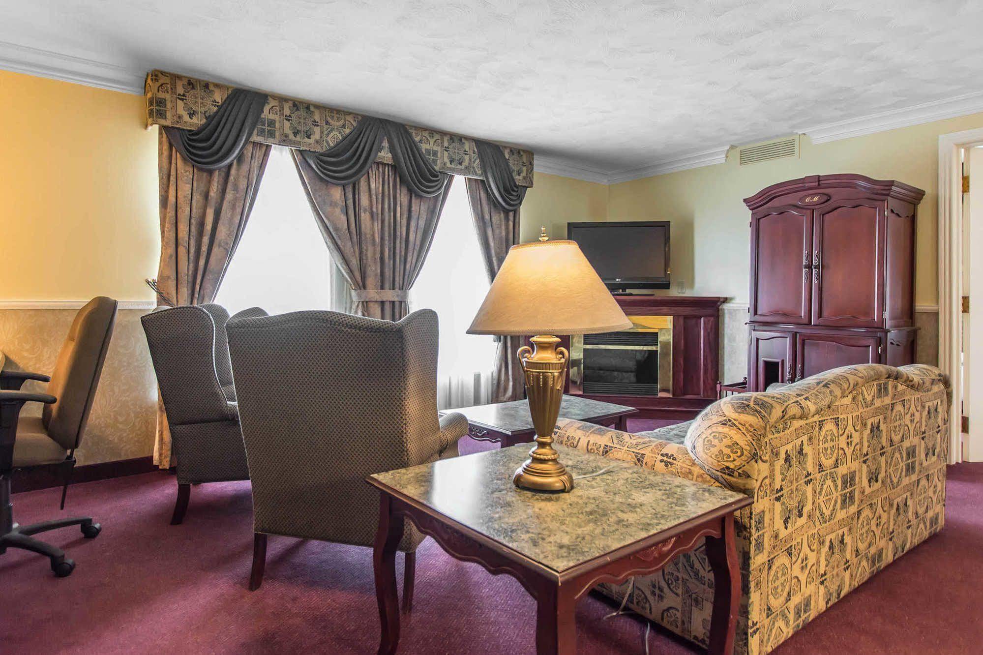 Chateau Moncton Trademark Collection By Wyndham Ngoại thất bức ảnh